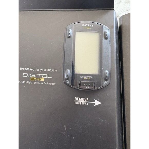 CatEye V2C Wireless Cycle Computer With 19 Functions Needs Battery See Pics - Picture 2 of 6